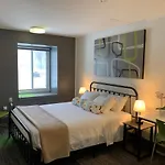 Hi Calgary City Centre - Hostel